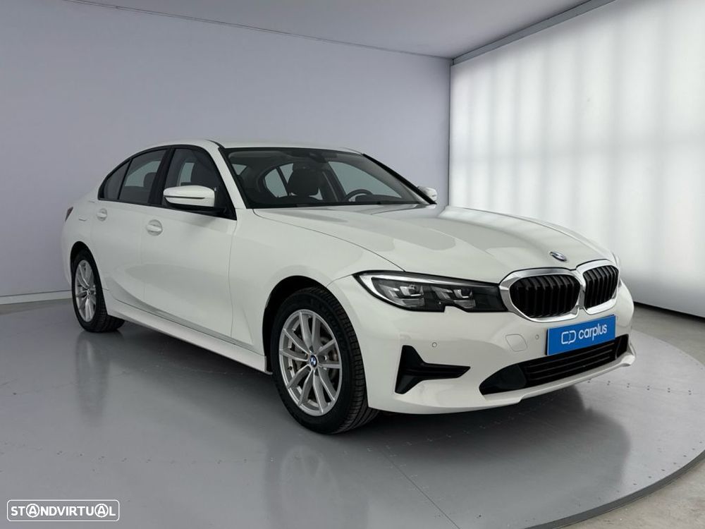 BMW 330 e Auto - 25