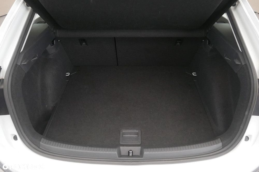 Volkswagen Taigo 1.5 TSI ACT Style DSG - 16