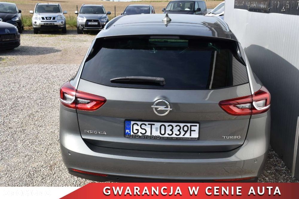 Opel Insignia - 35