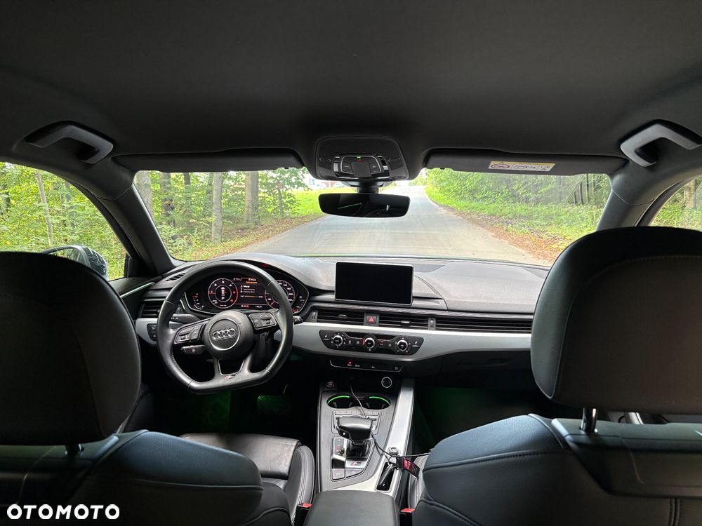 Audi A4 Avant - 11