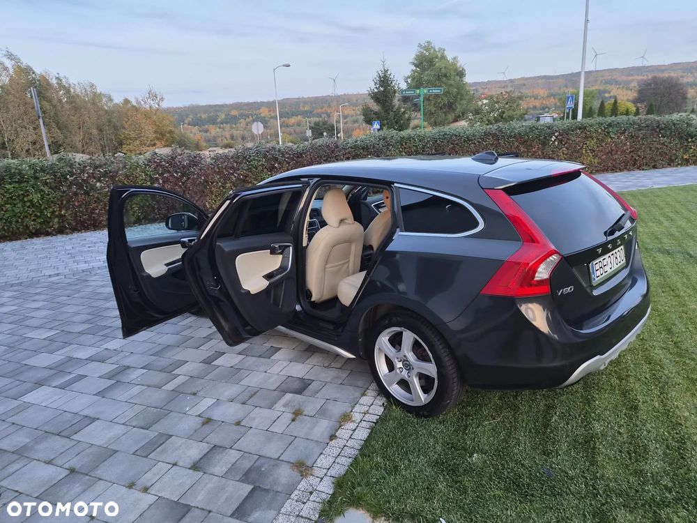 Volvo V60 2011