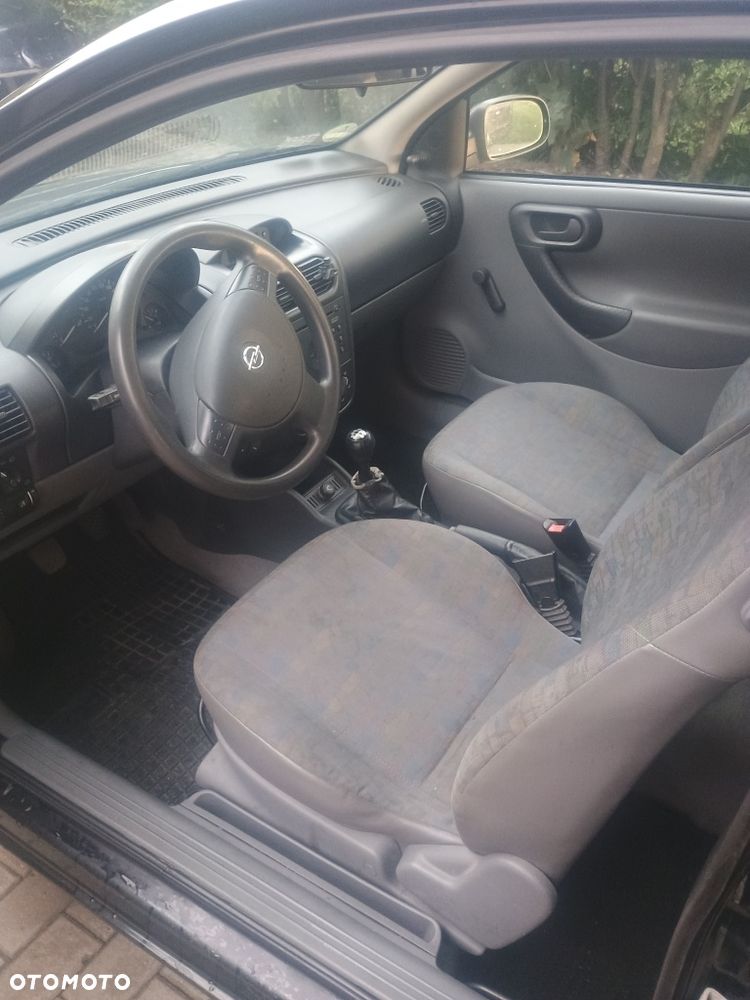 Opel Corsa - 6