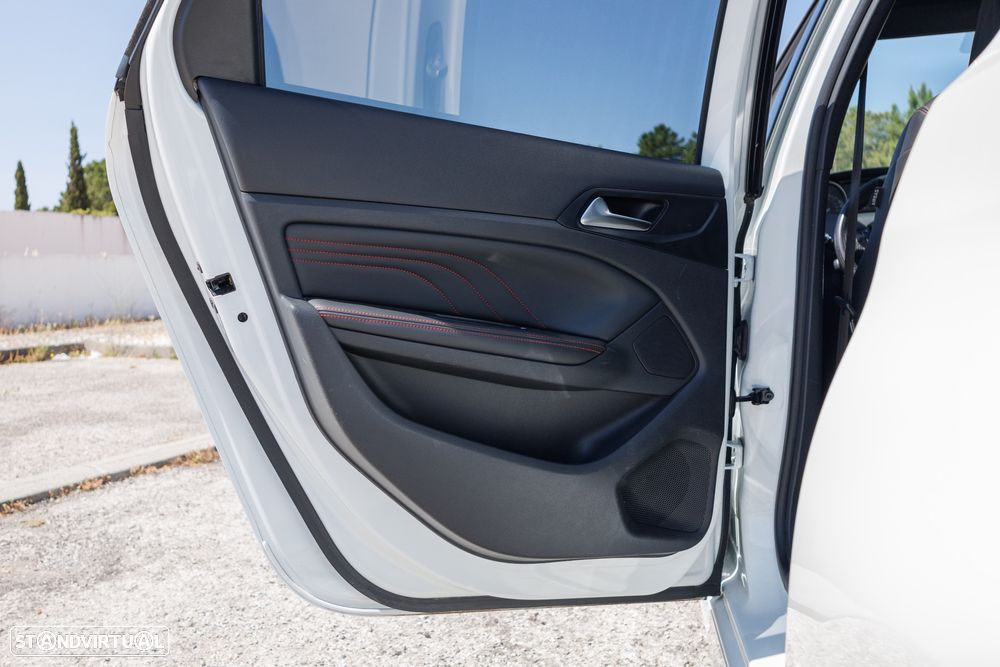 Peugeot 308 SW 1.2 PureTech GT Line - 44