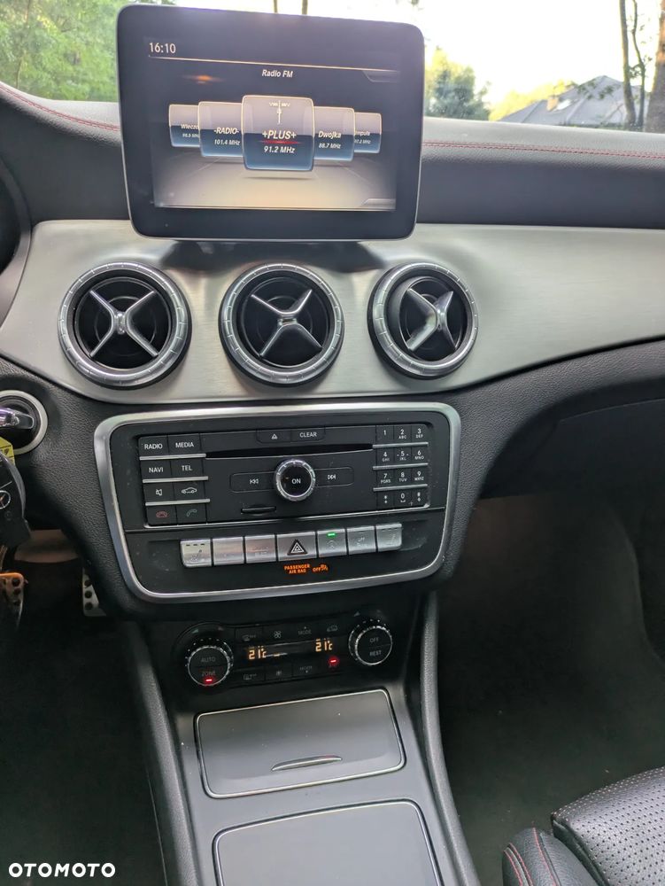 Mercedes-Benz CLA 200 d 7G-DCT AMG Line - 18