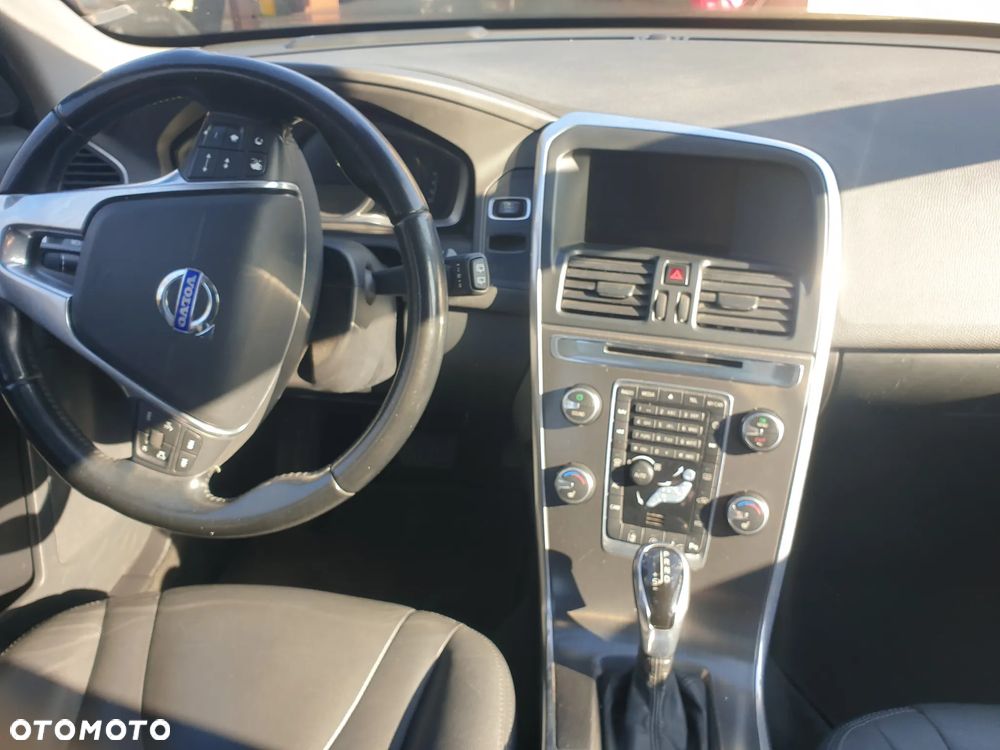 Volvo XC 60 - 5