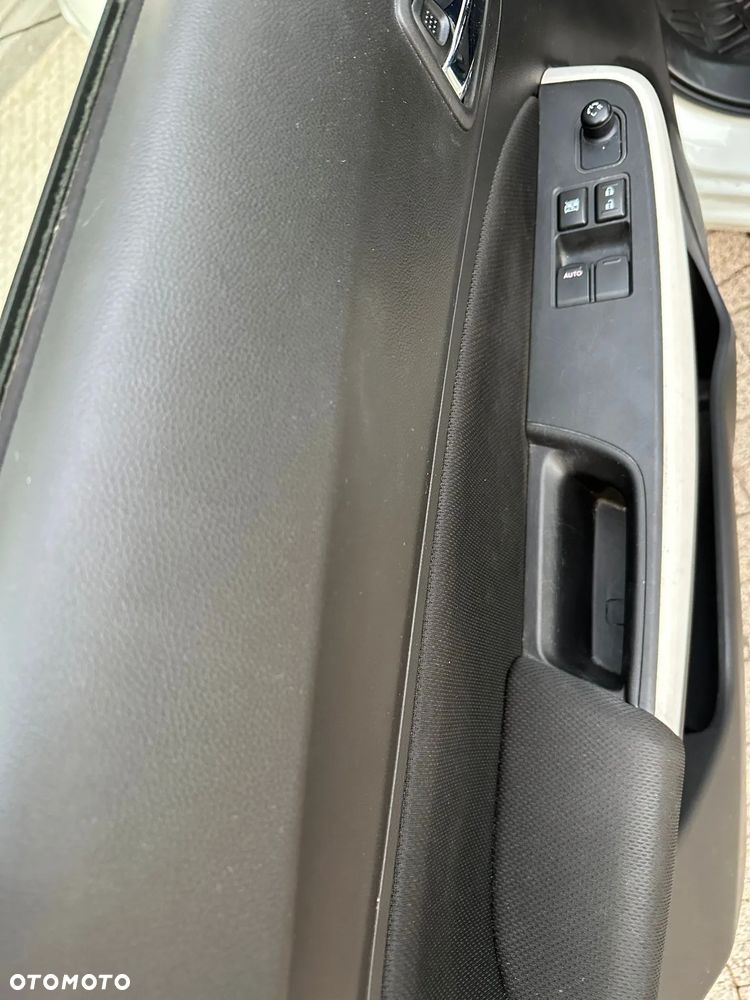 Suzuki Swift - 14