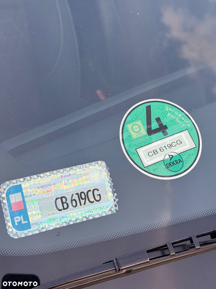 Dacia Duster 1.6 Laureate Euro5 - 14