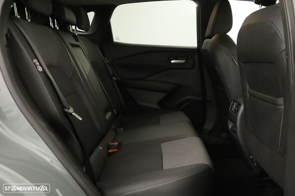 Nissan Qashqai 1.3 DIG-T N-Connecta LED Xtronic - 21
