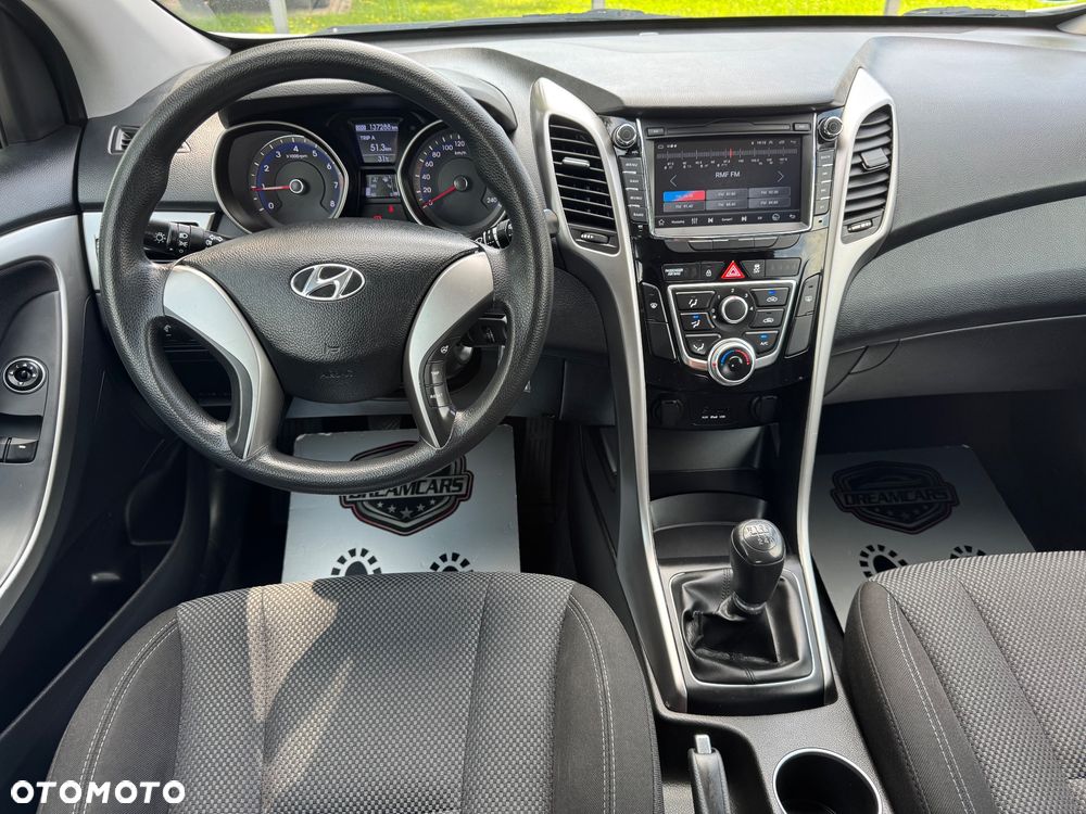 Hyundai i30 - 18