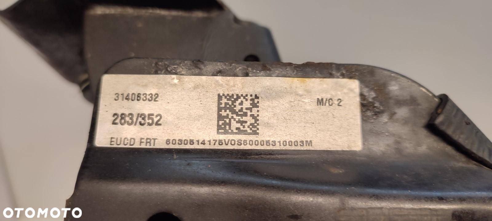 VOLVO V60 WÓZEK SANKI KOŁYSKA PRZÓD 31406332 - 4