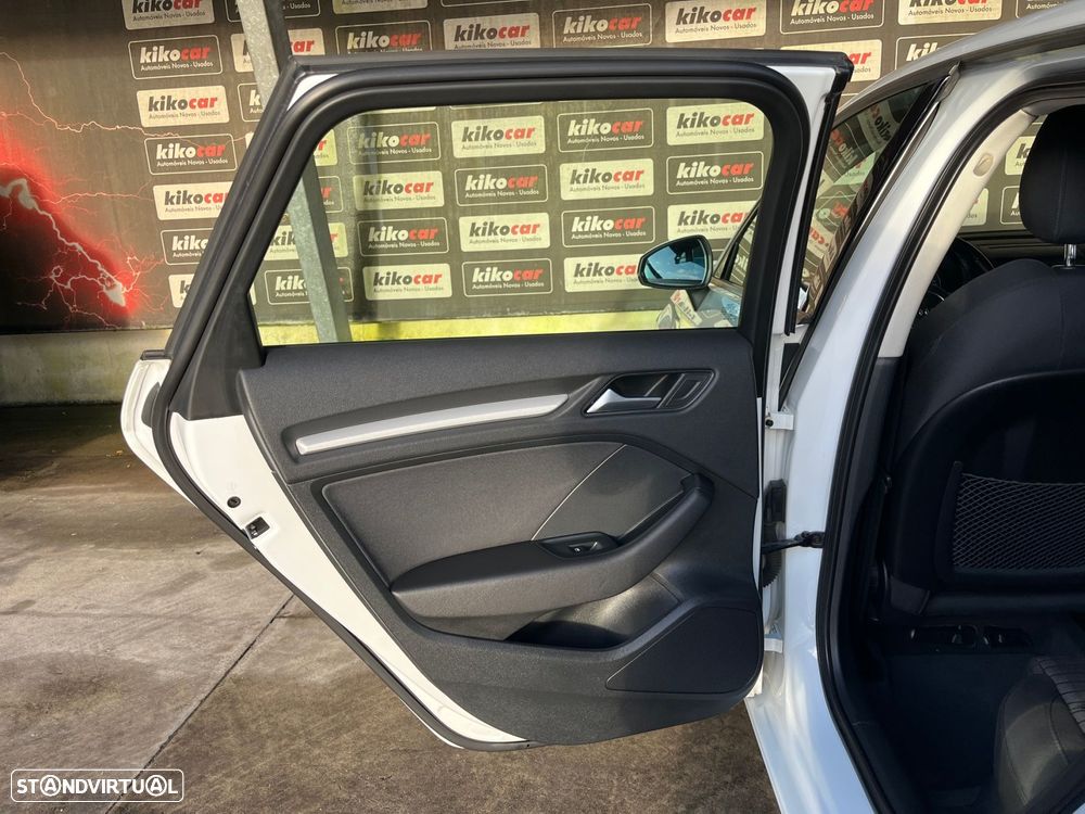 Audi A3 Sportback 1.6 TDI Sport - 39