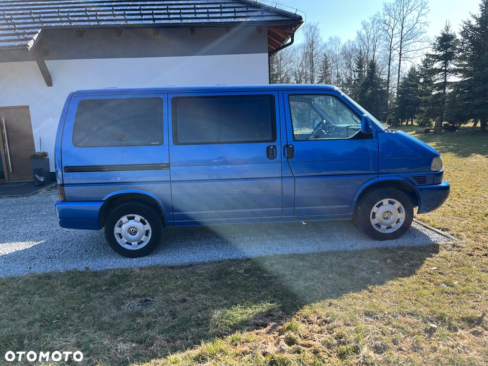 Volkswagen Multivan - 4