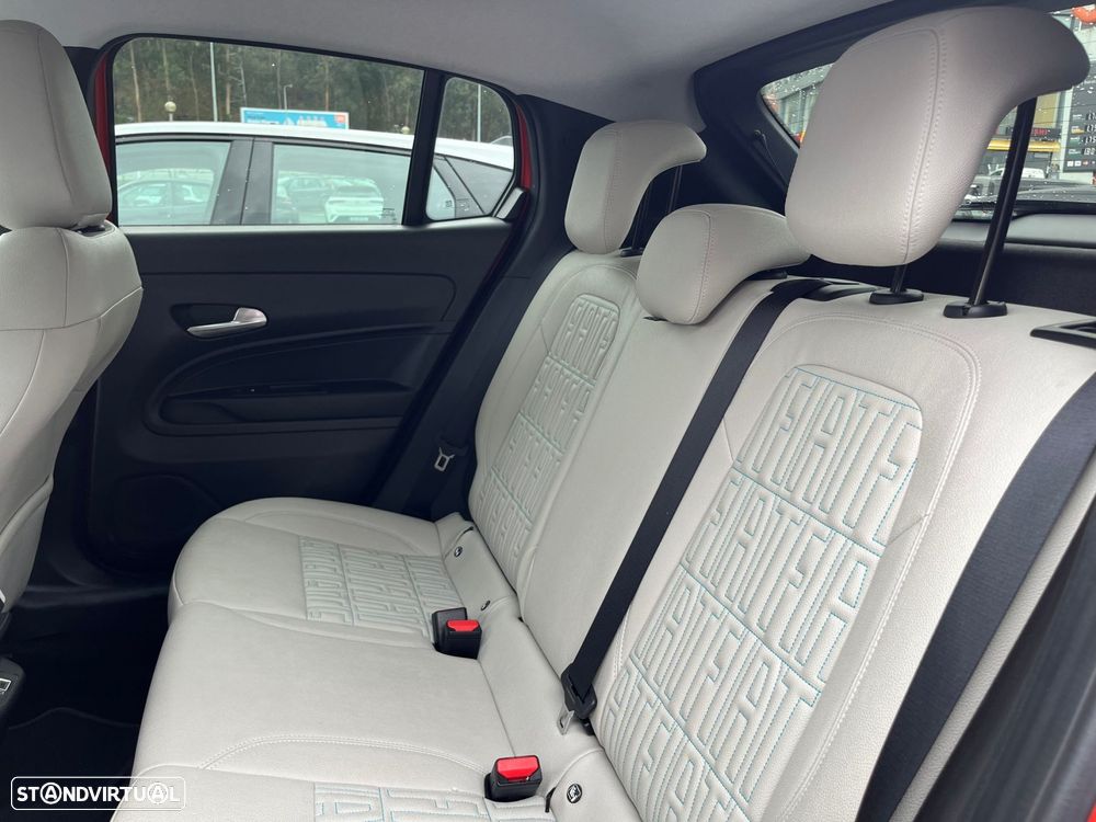 Fiat 600e 54 kWh La Prima - 21