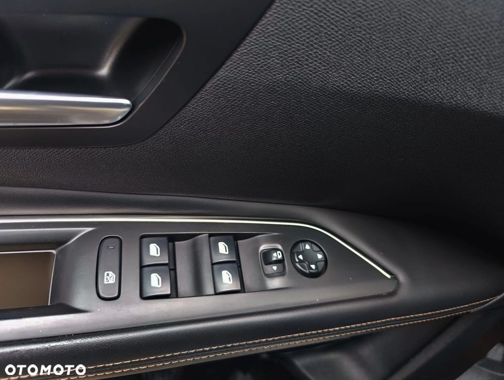 Peugeot 3008 2.0 BlueHDi GT S&S EAT8 - 31