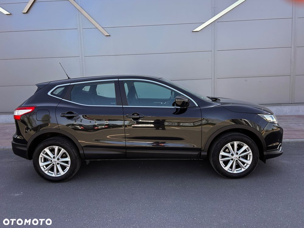 Nissan Qashqai 1.5 dCi N-Connecta - 22
