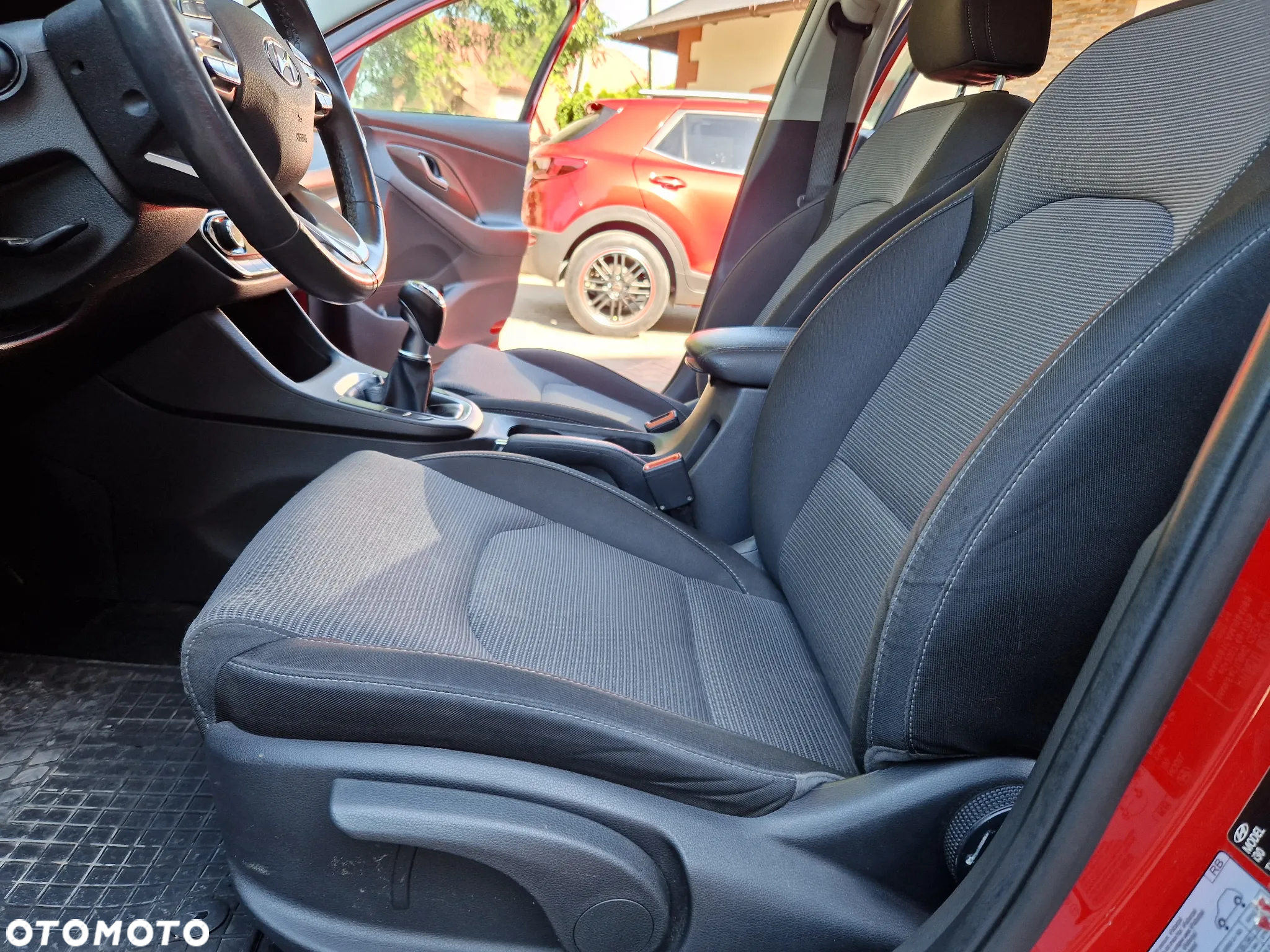 Hyundai i30 1.5 DPI Classic + - 22
