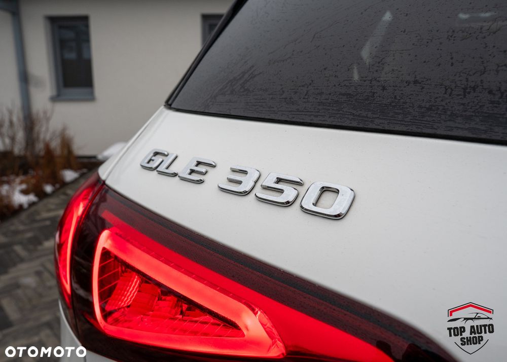 Mercedes-Benz GLE - 32