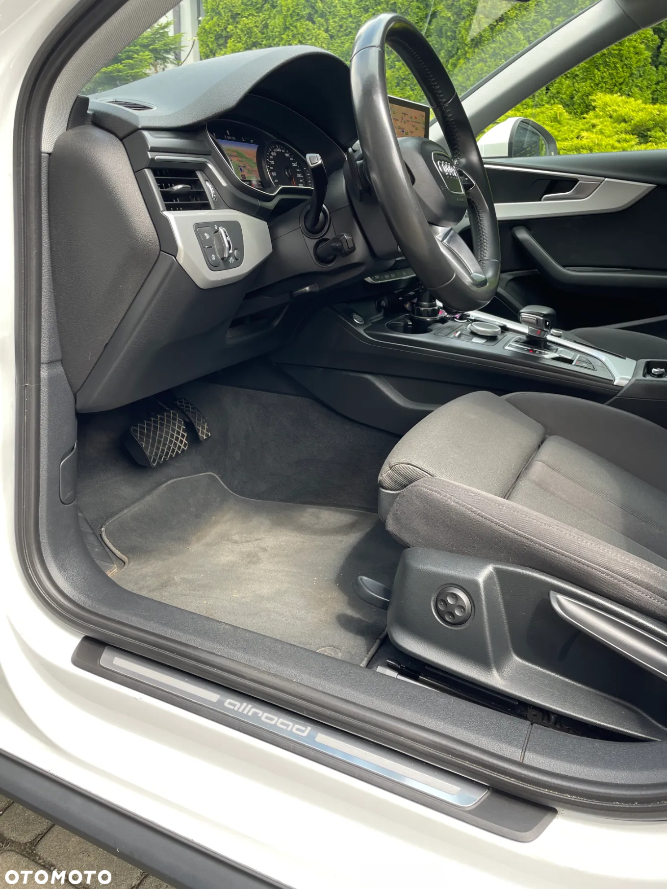 Audi A4 Allroad 2.0 TDI Quattro S tronic - 24