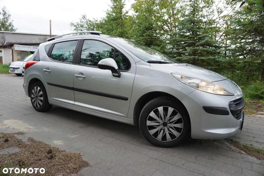 Peugeot 207 1.4 16V Trendy - 4