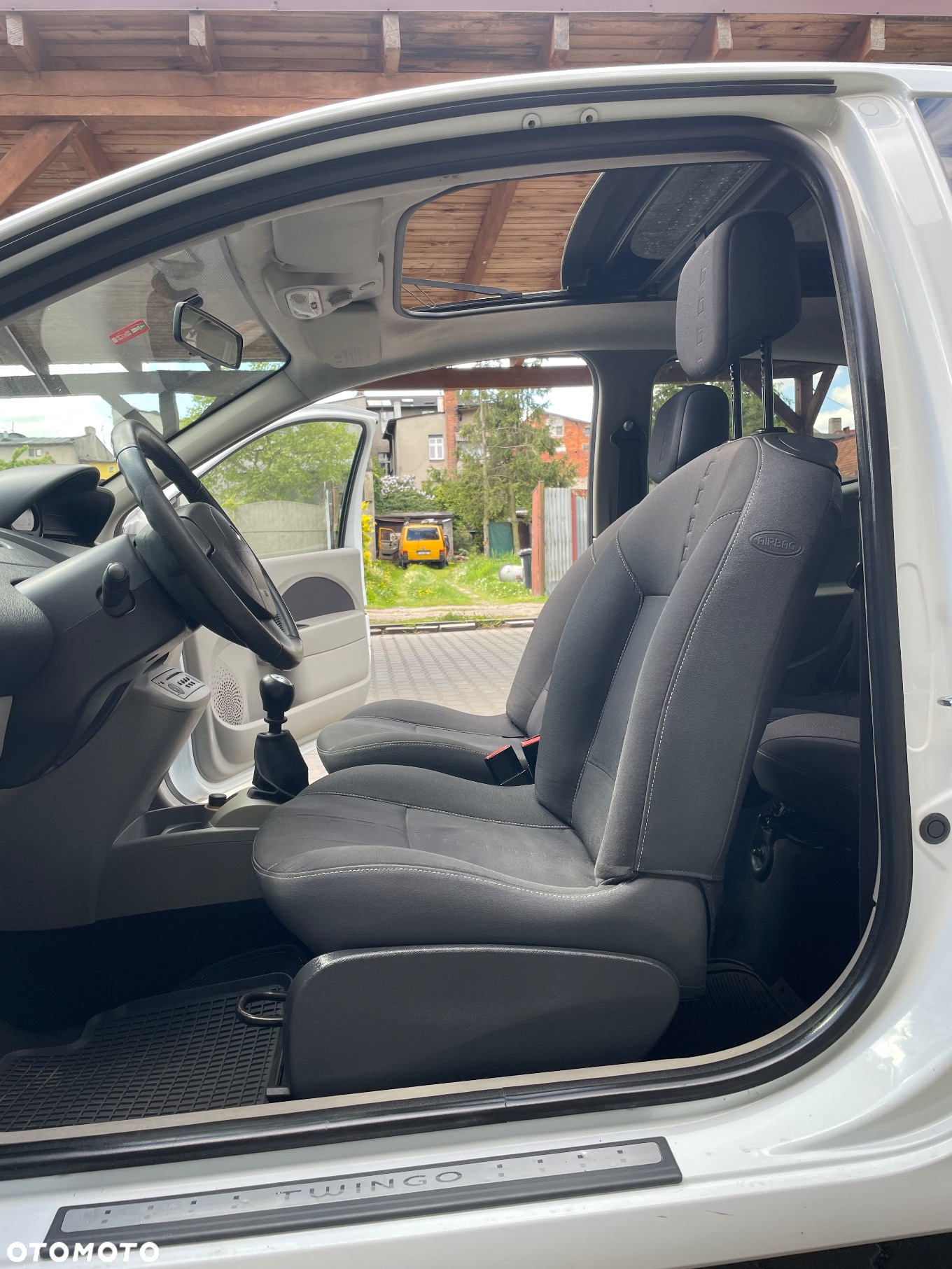 Renault Twingo 1.2 16V Night & Day - 16