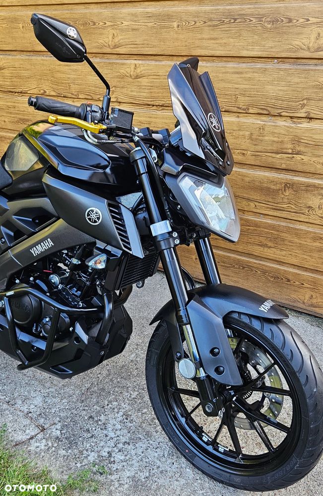 Yamaha MT - 6