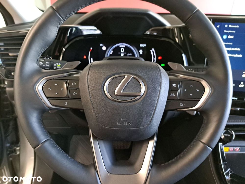 Lexus NX - 32