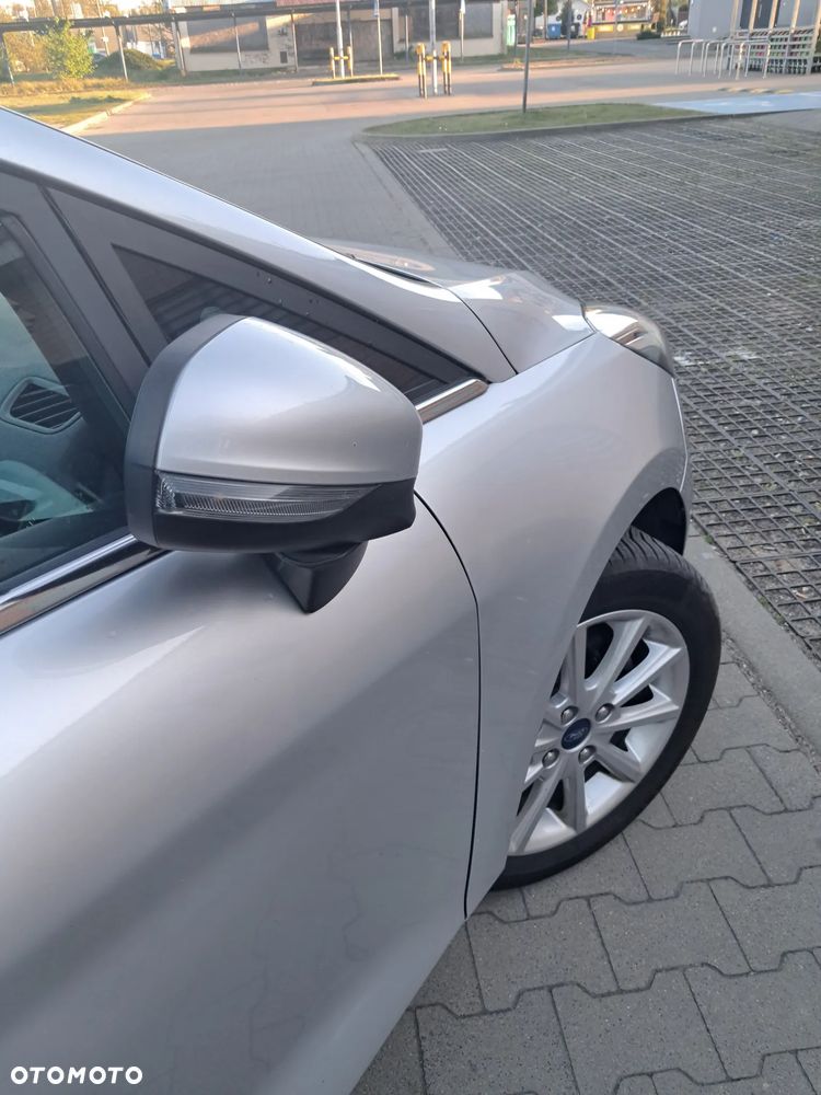 Ford Fiesta 1.5 TDCi S&S TITANIUM - 11