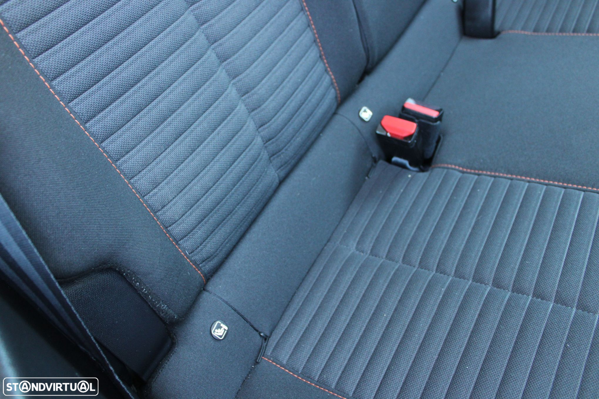 Peugeot 208 1.2 PureTech Active Pack - 23