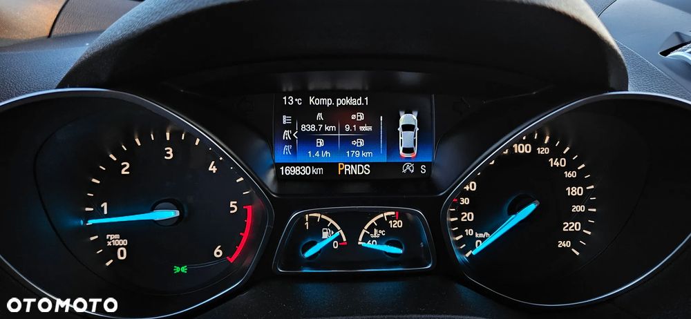 Ford Kuga 2.0 TDCi 4x4 ST-Line - 12
