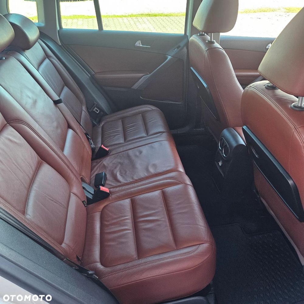 Volkswagen Tiguan - 13