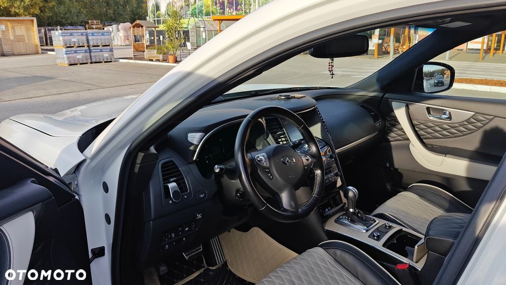 Infiniti QX70 3.7 AWD GT - 5