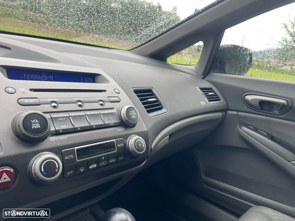 Honda Civic 1.3 DSI i-VTEC Hybrid - 14