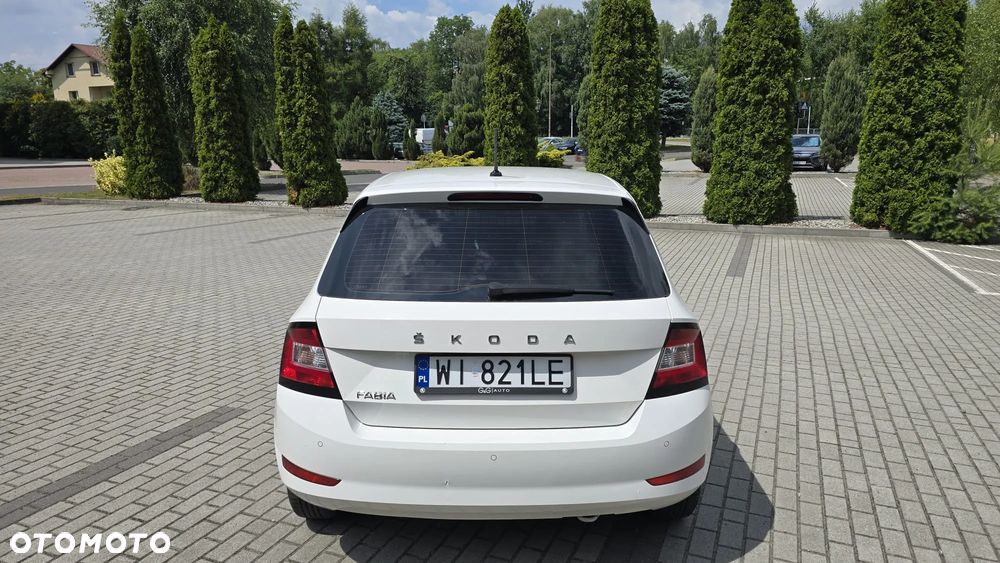 Skoda Fabia 1.0 TSI Ambition Plus - 6