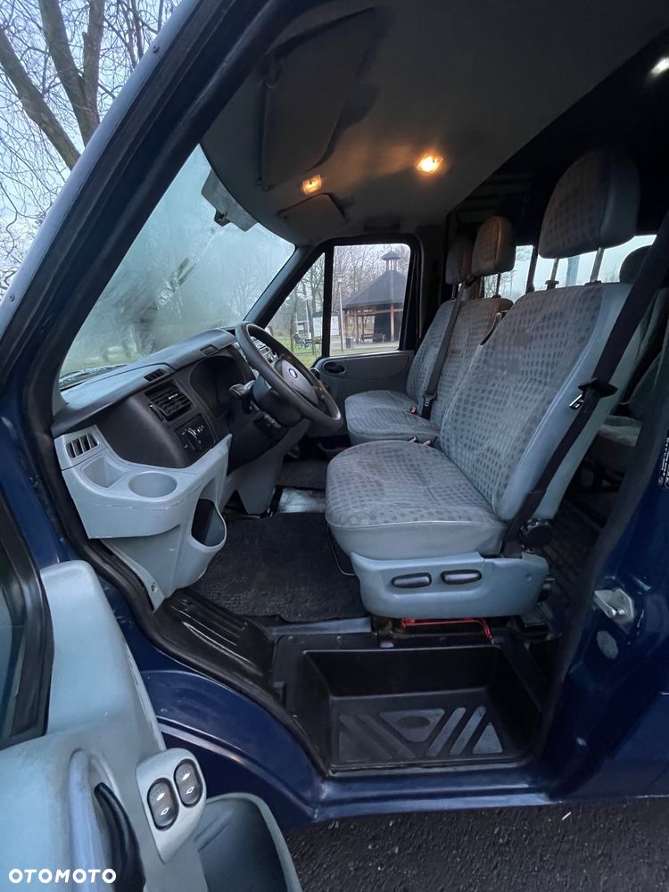 Ford Transit - 9
