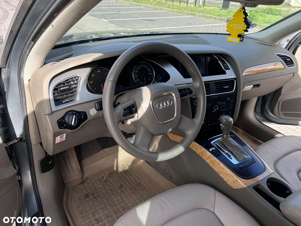 Audi A4 Avant 2.0 TDI DPF multitronic S line Sportpaket - 7