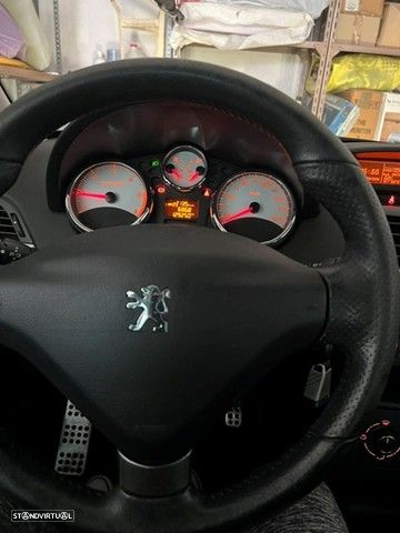 Peugeot 207 SW - 8