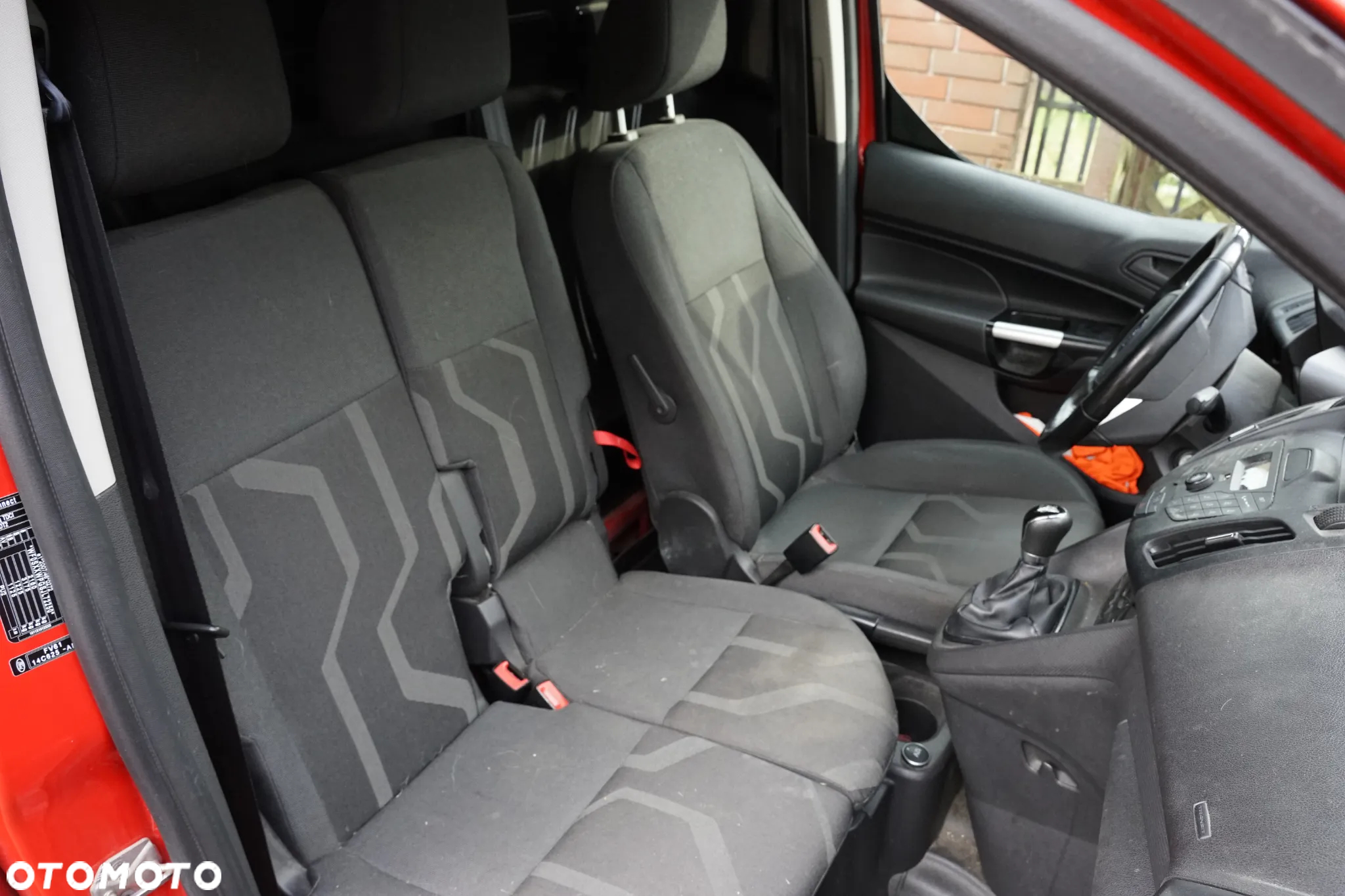 Ford Transit connect - 7
