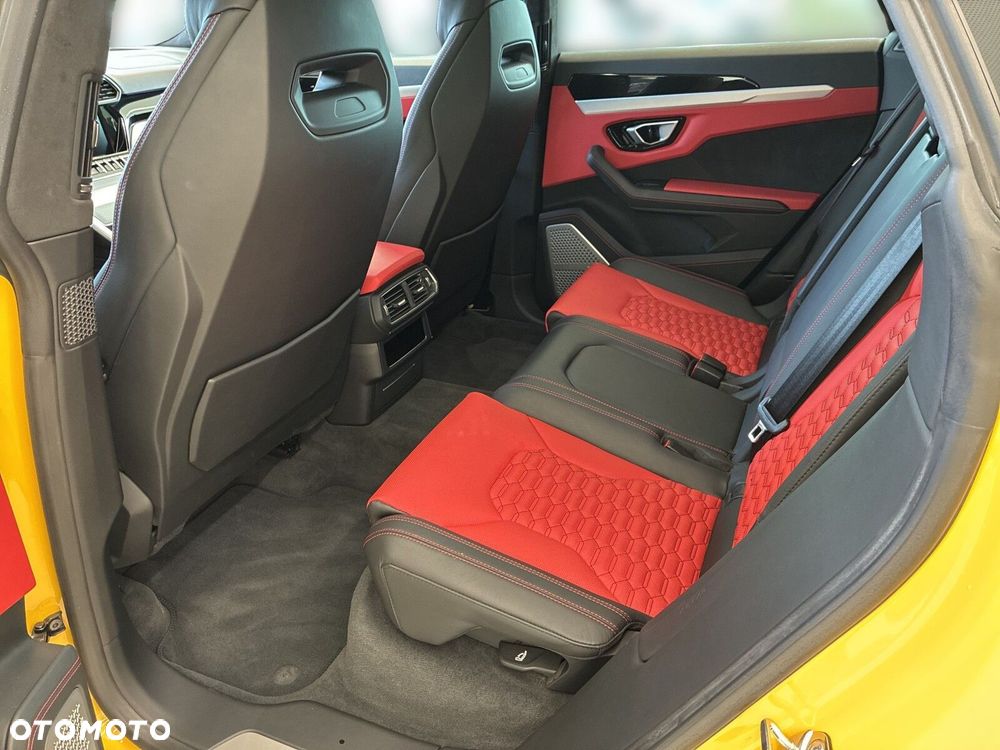 Lamborghini Urus - 9