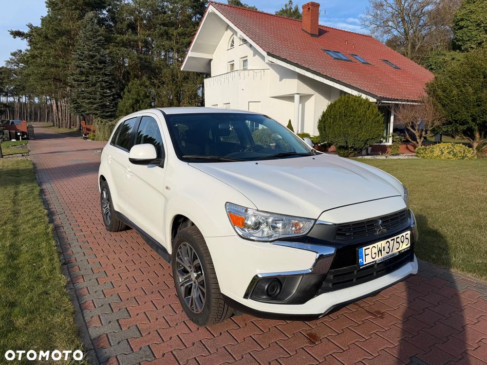 Mitsubishi ASX 1.6 Intense Plus Navi Blue Edition - 1