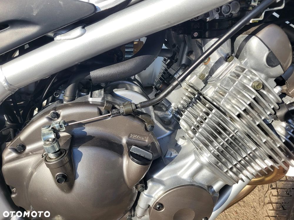 Yamaha XJ - 15