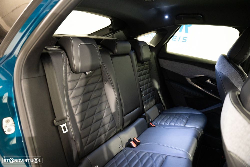 Peugeot 3008 1.2 Hybrid GT e-DCS6 - 29