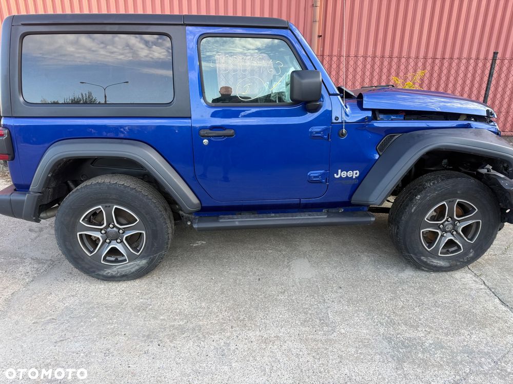 Jeep Wrangler 3.6 Unlim Black Edition II - 17