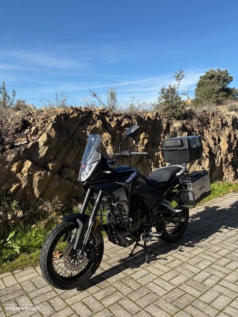 Macbor Montana XR1 125 - 3