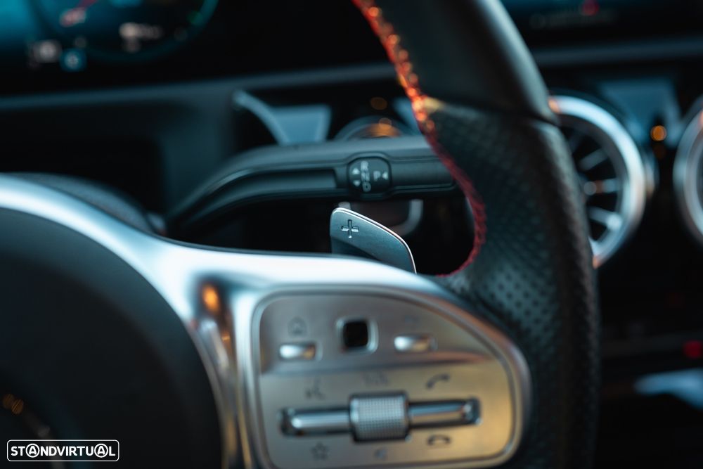 Mercedes-Benz A 250 e 8G-DCT AMG Line Advanced Plus - 31