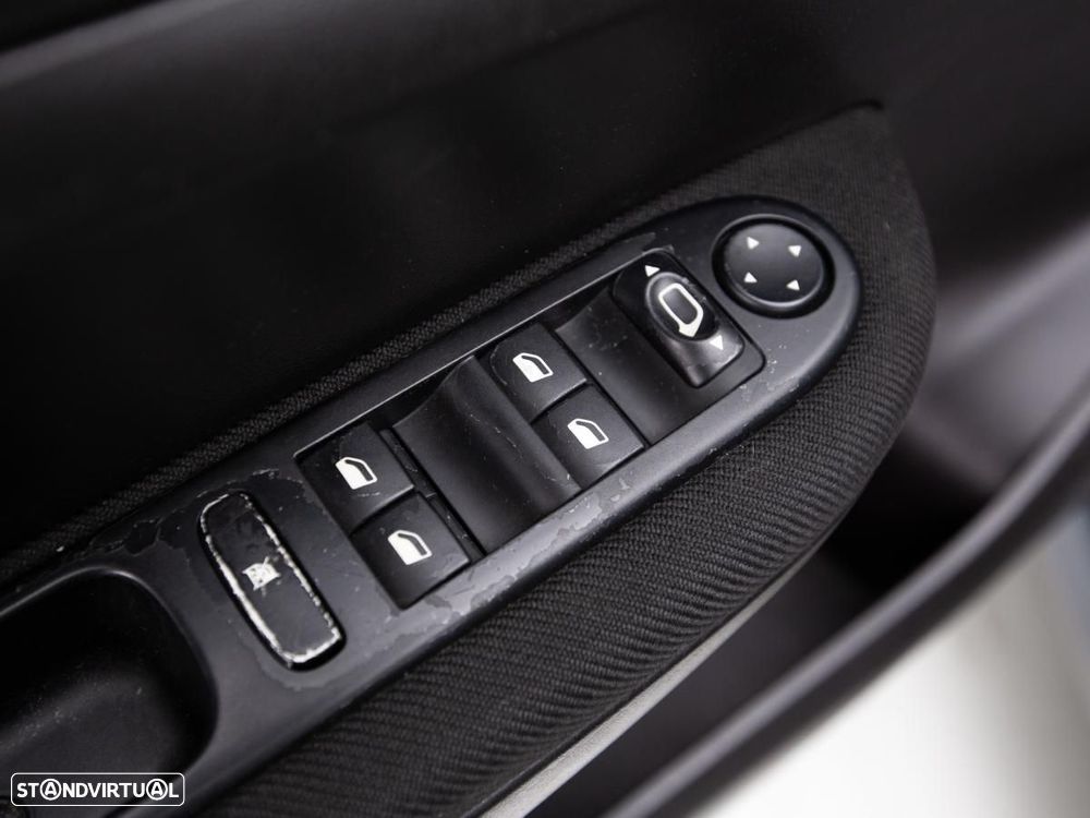 Peugeot 307 Break - 11