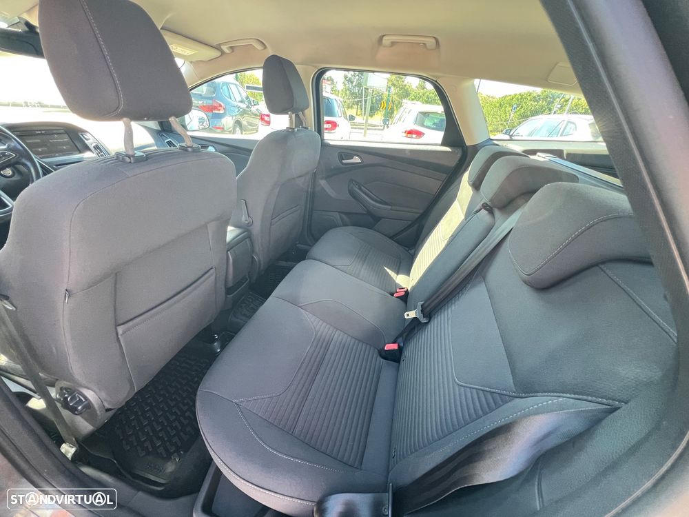 Ford Focus SW 1.5 TDCi Trend+ - 12