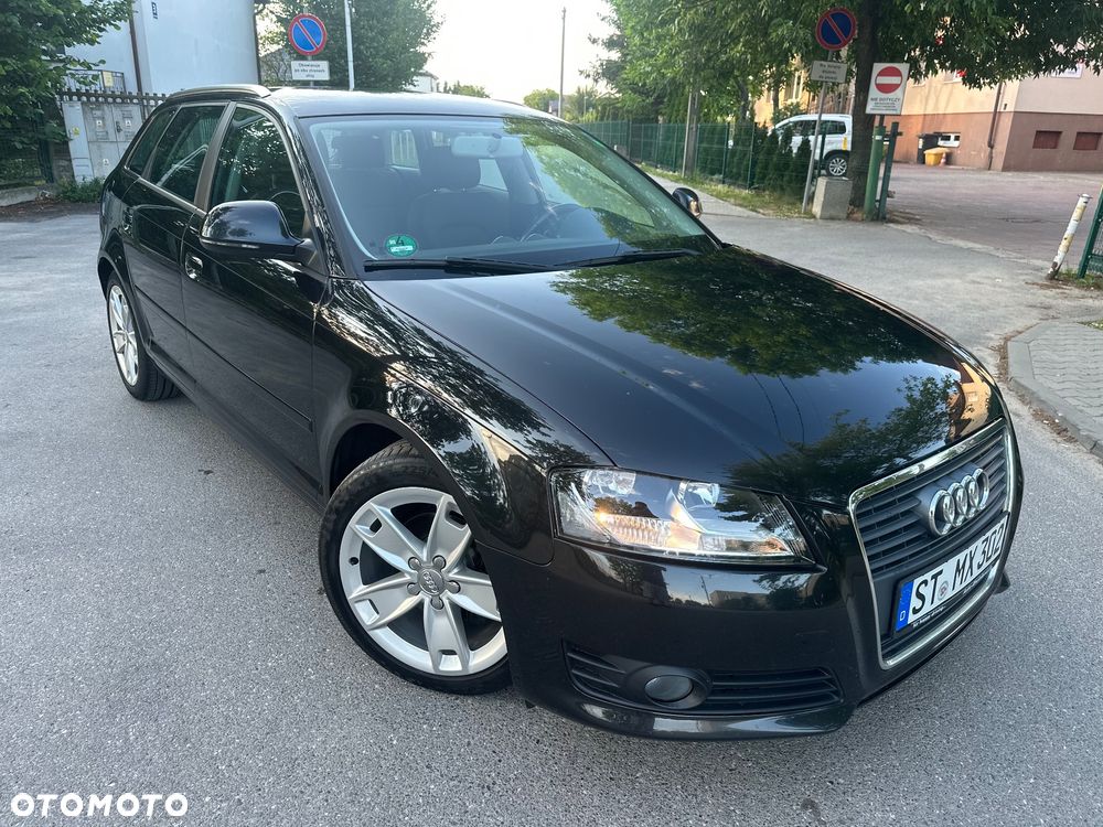 Audi A3 Sportback 2.0 TDI Ambiente - 14