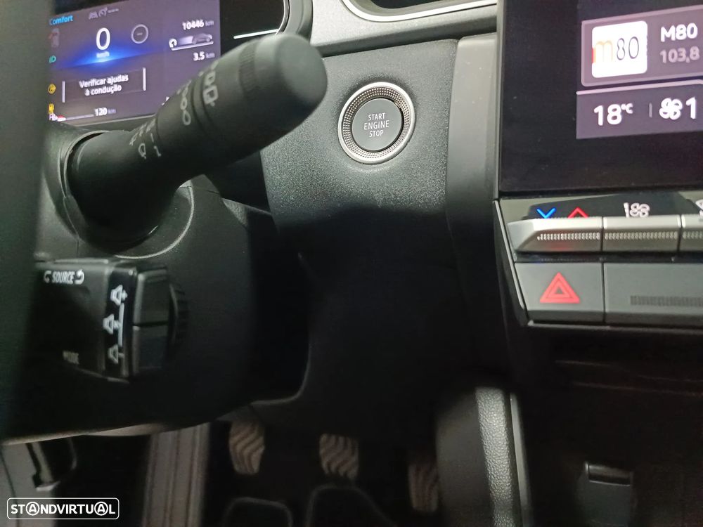 Renault Captur 1.0 TCe Techno - 26
