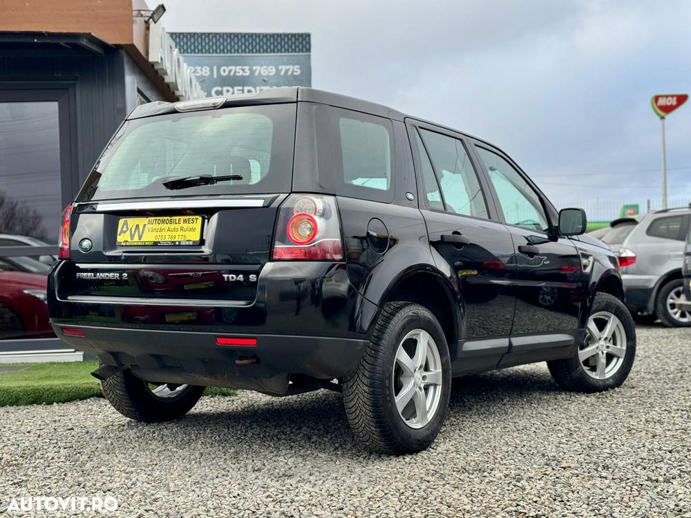 Land Rover Freelander 2 2.2L TD4 S - 14