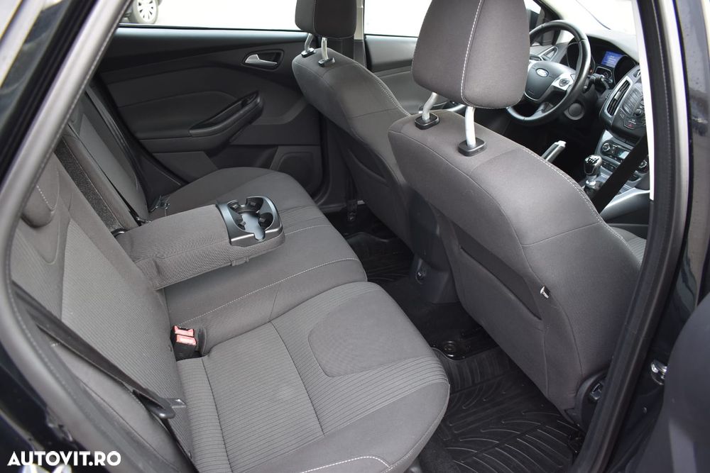 Ford Focus 1.6 TDCI DPF Start-Stopp-System Titanium - 19